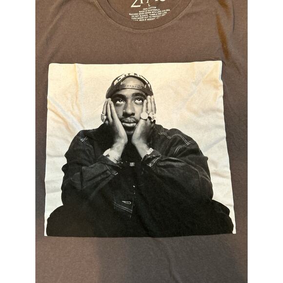 2Pac Gray Thug Life T Shirt with Photo Size Large 100% Cotton - Picture 5 of 6